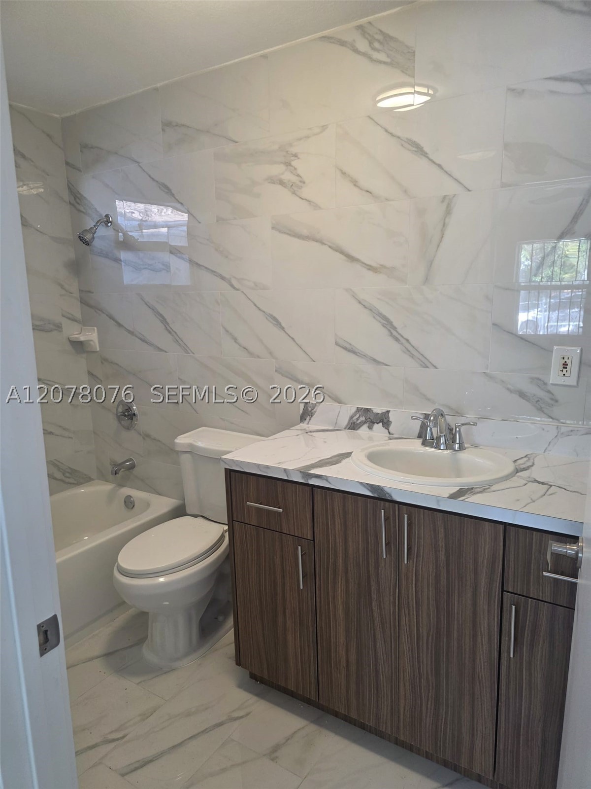 7737 Nw 9th Ave 7737 Property Photo 16