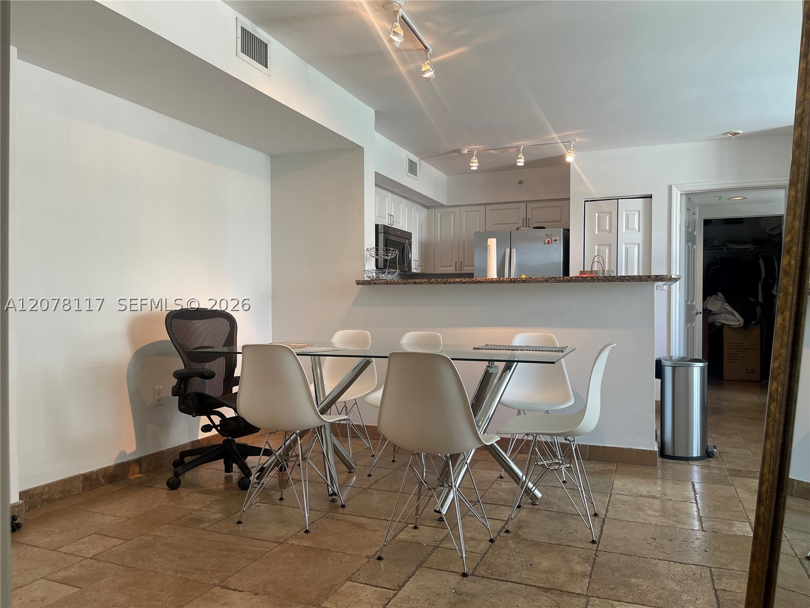 1155 Brickell Bay Dr 808 Property Photo 13