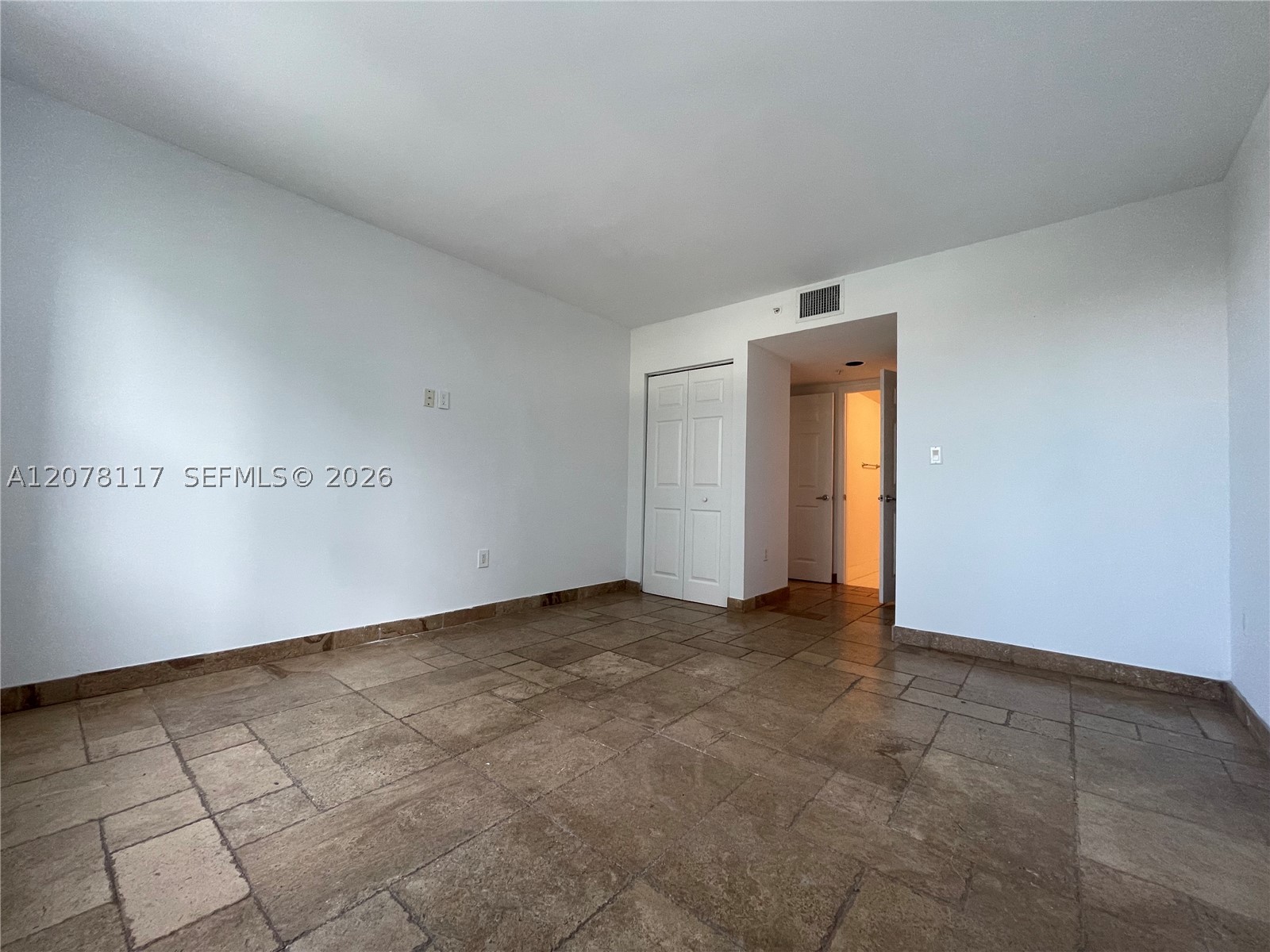 1155 Brickell Bay Dr 808 Property Photo 52