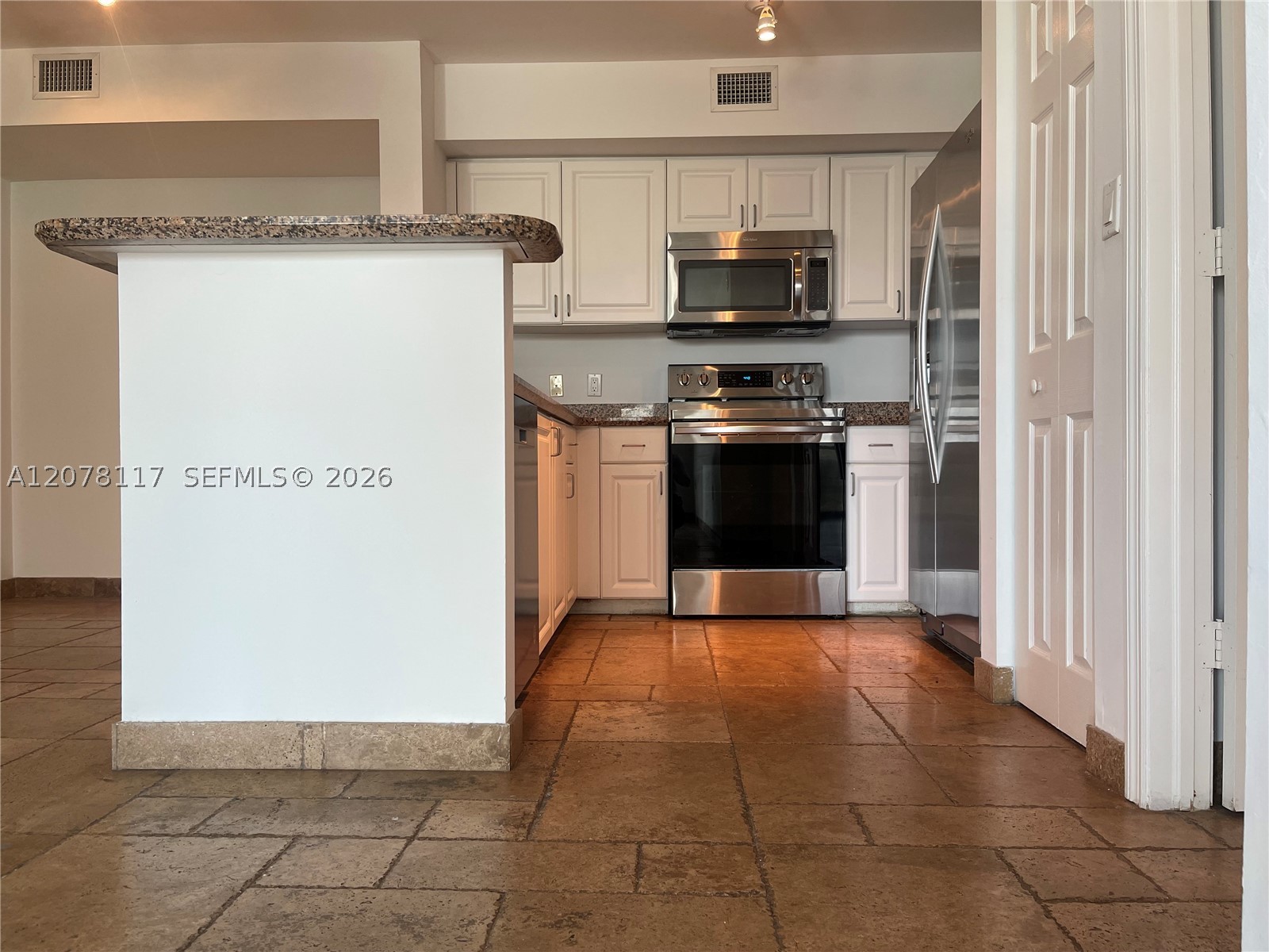 1155 Brickell Bay Dr 808 Property Photo 56