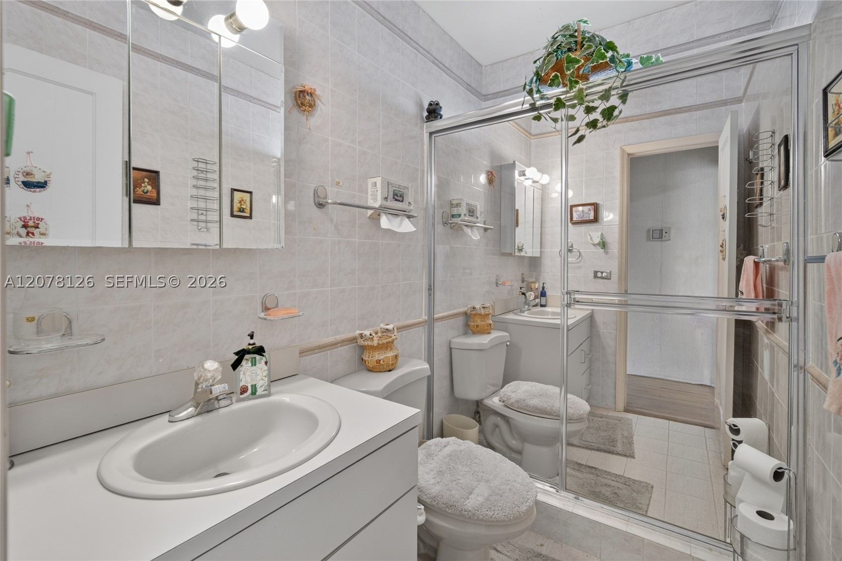4940 Sw 5th Ter Property Photo 11