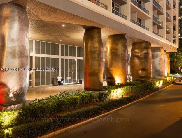 475 Brickell Ave 3908 Property Photo 3