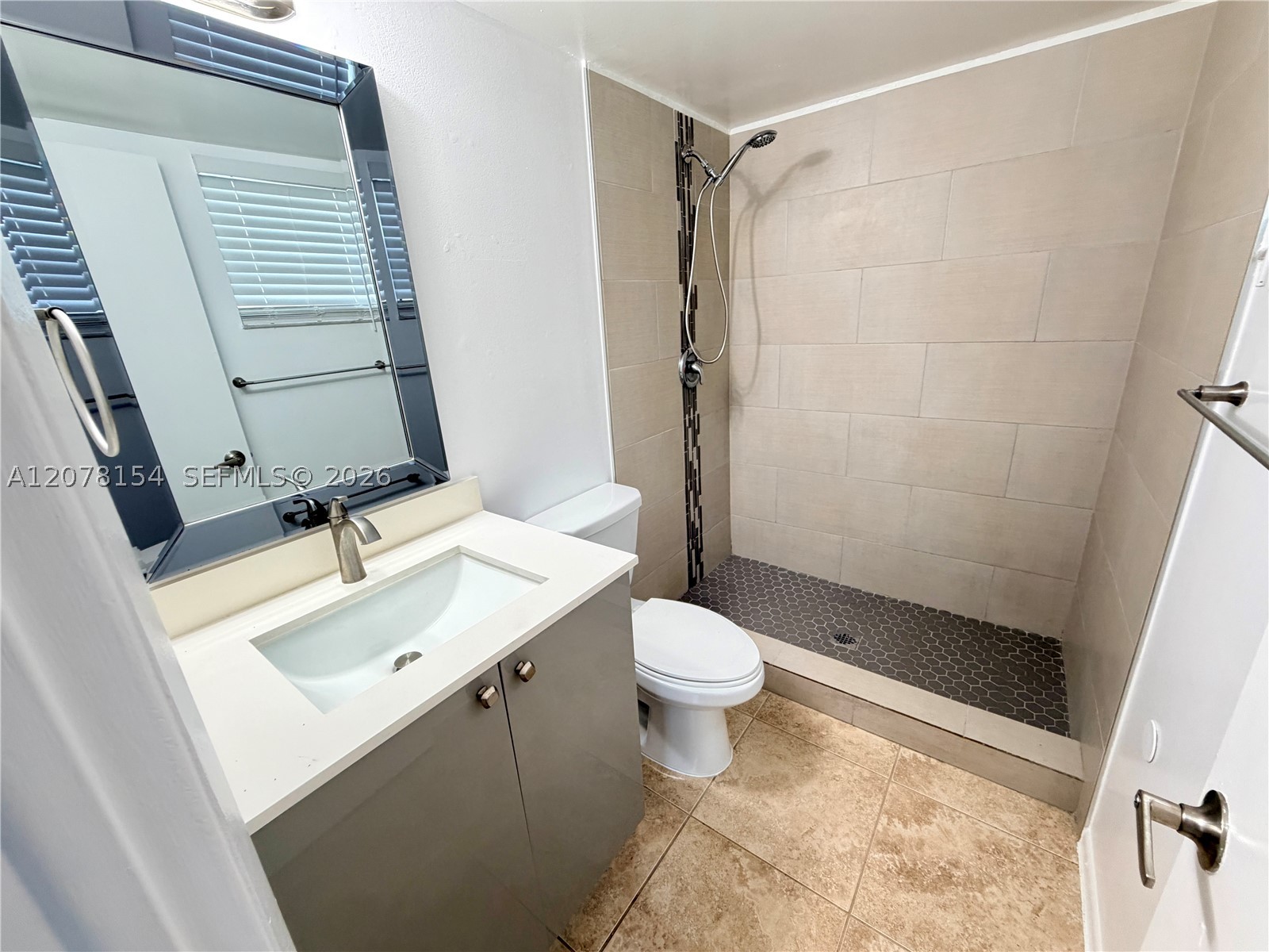 700 Nw 103rd Ter 101 Property Photo 7