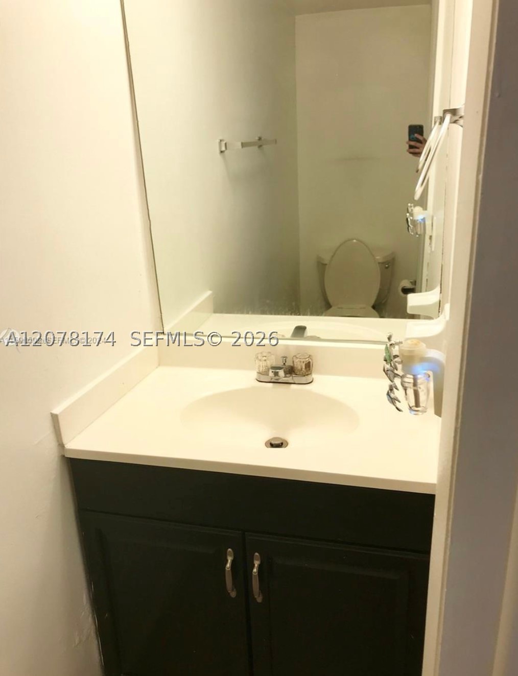 2442 Sw 58 Property Photo 6