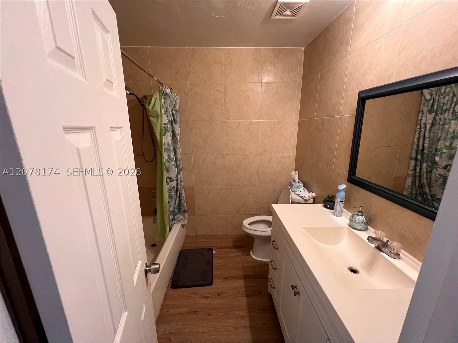 2442 Sw 58 Property Photo 9