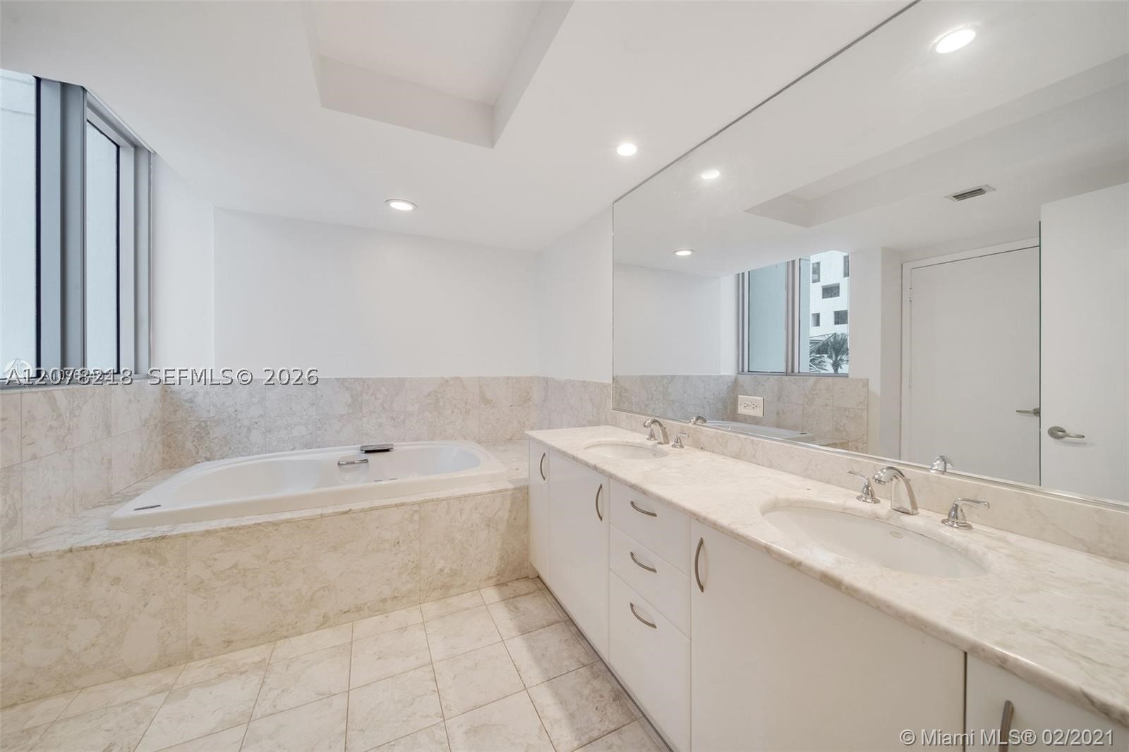 1331 Brickell Bay Dr 208 Property Photo 23