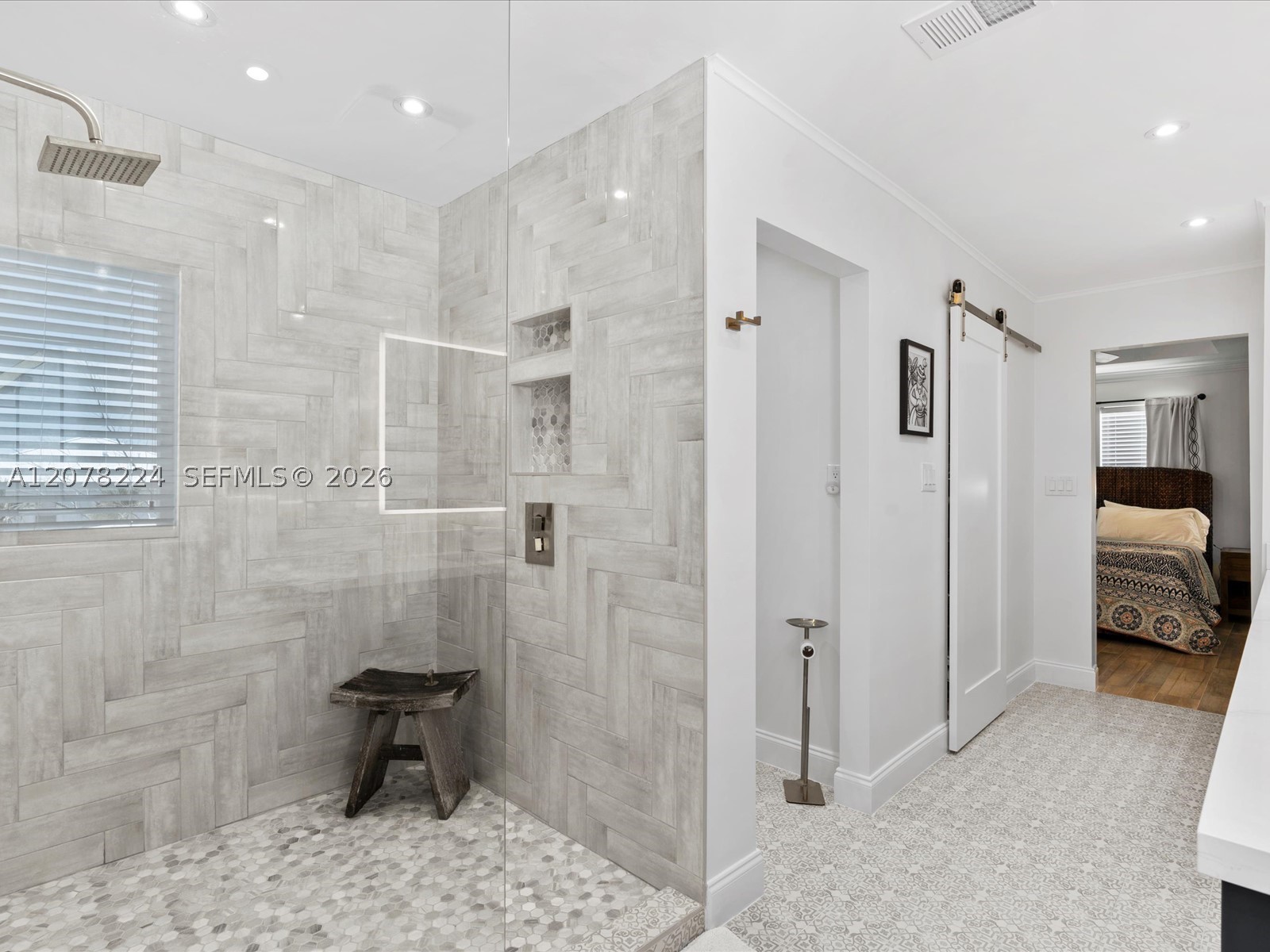 117 La Paloma Rd Property Photo 37