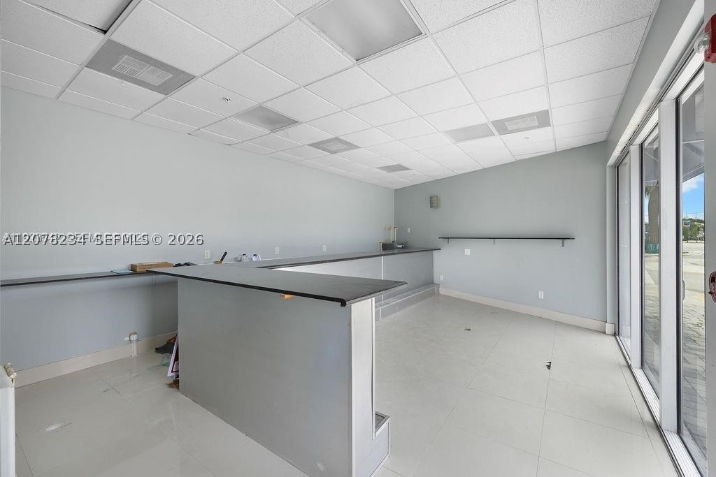 2500 Wilton Dr Property Photo 14