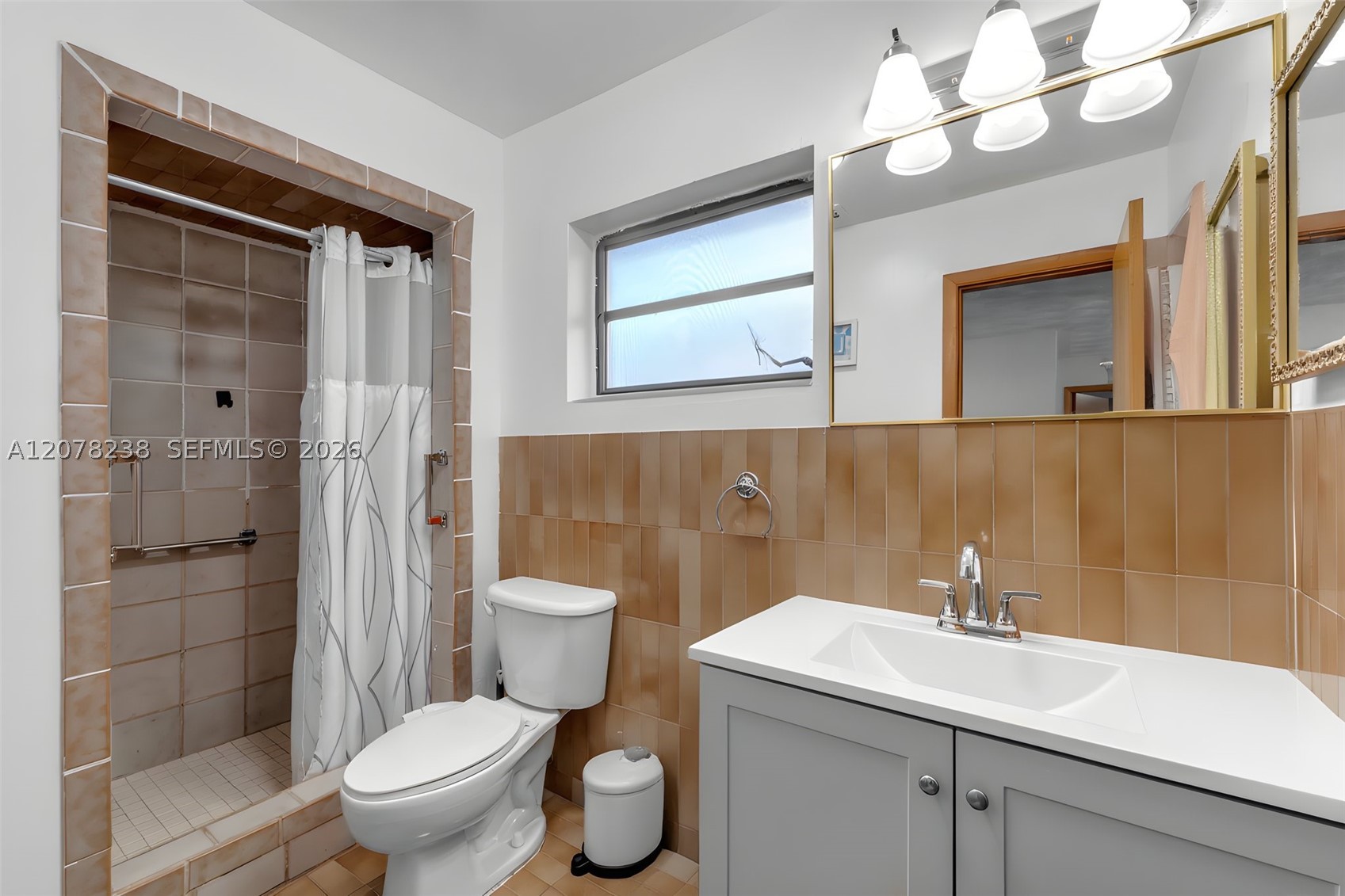 325 Sw 122nd Ave Property Photo 16