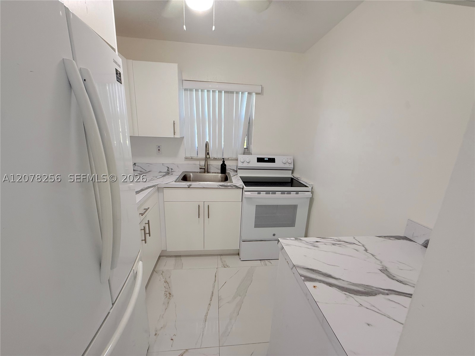 536 Euclid Ave 9 Property Photo 6