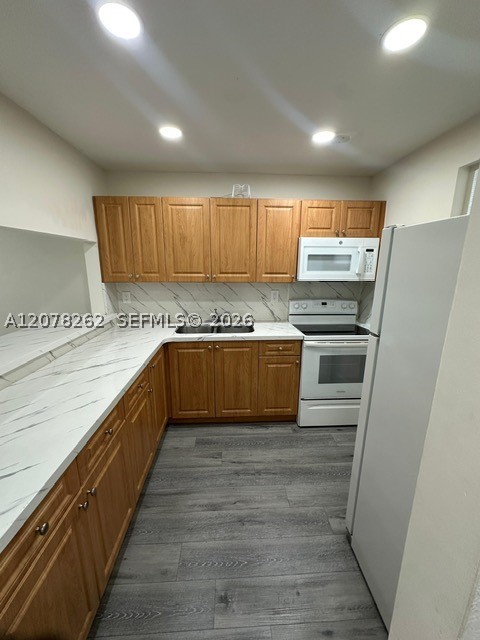 11301 Sw 200th St 104-a Property Photo 5