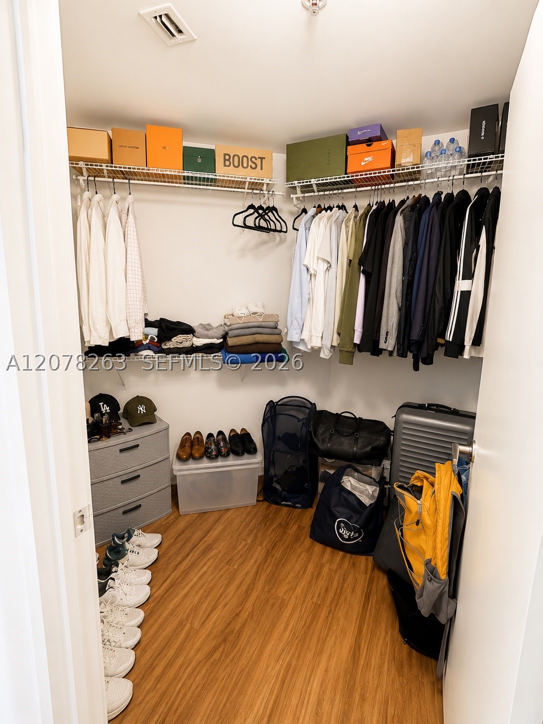 1900 N Bayshore Dr 3005 Property Photo 8