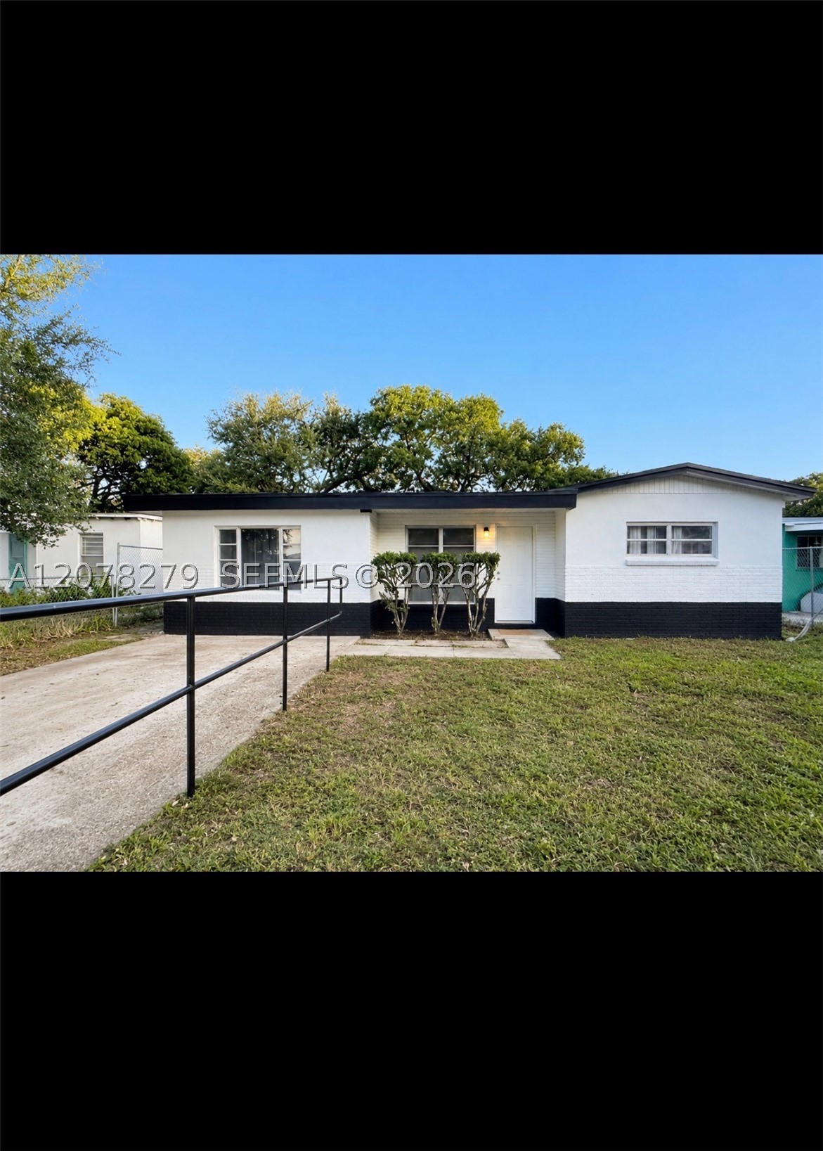 14241 Nw 23rd Pl Property Photo 1