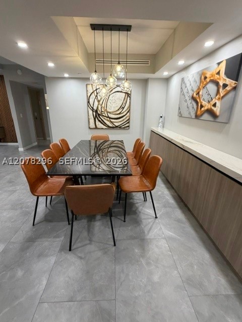 19500 Turnberry Way 25f Property Photo 28