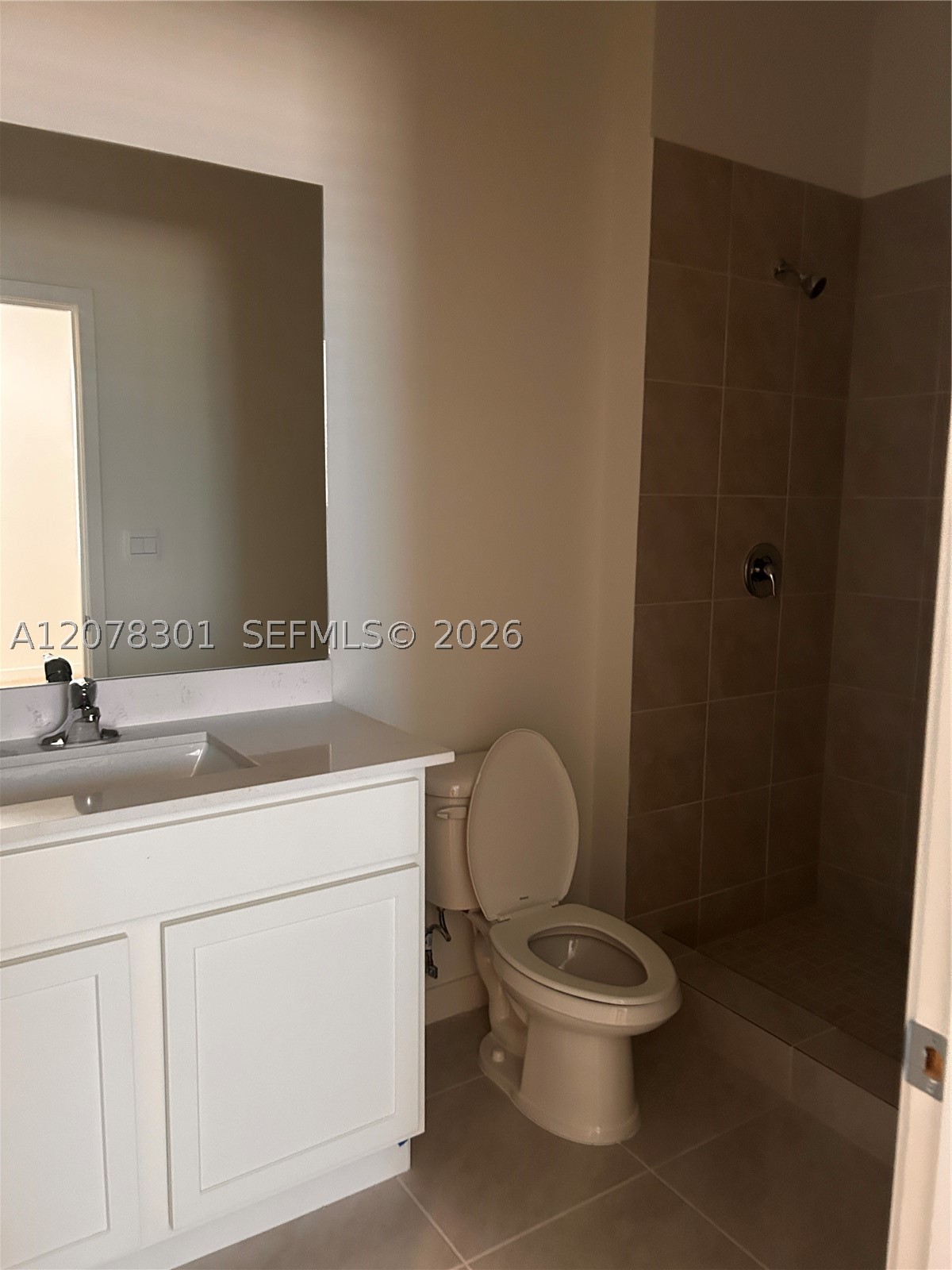 605 Nw 6th Ter Property Photo 6