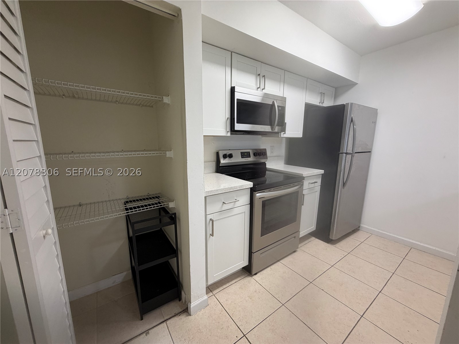 18226 S Mediterranean Blvd 3-16 Property Photo 6