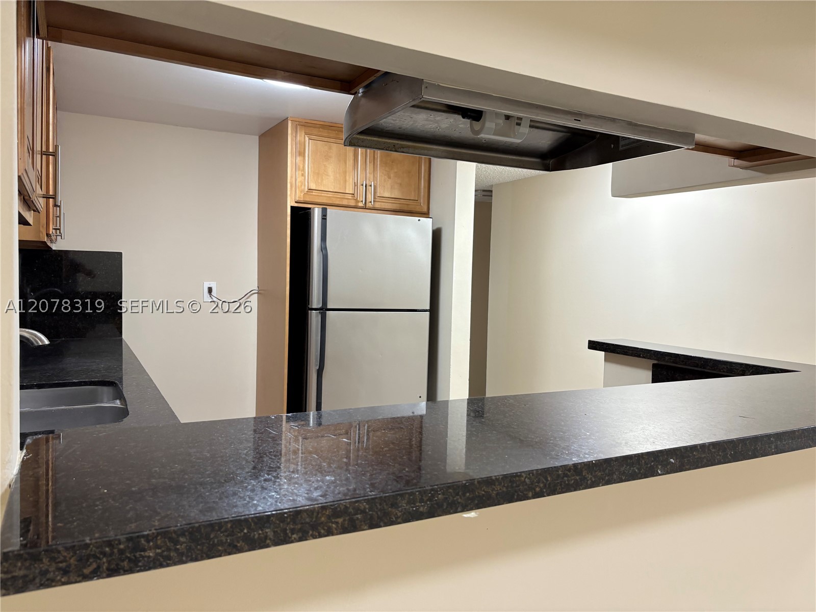 A12078319 Property Photo 6