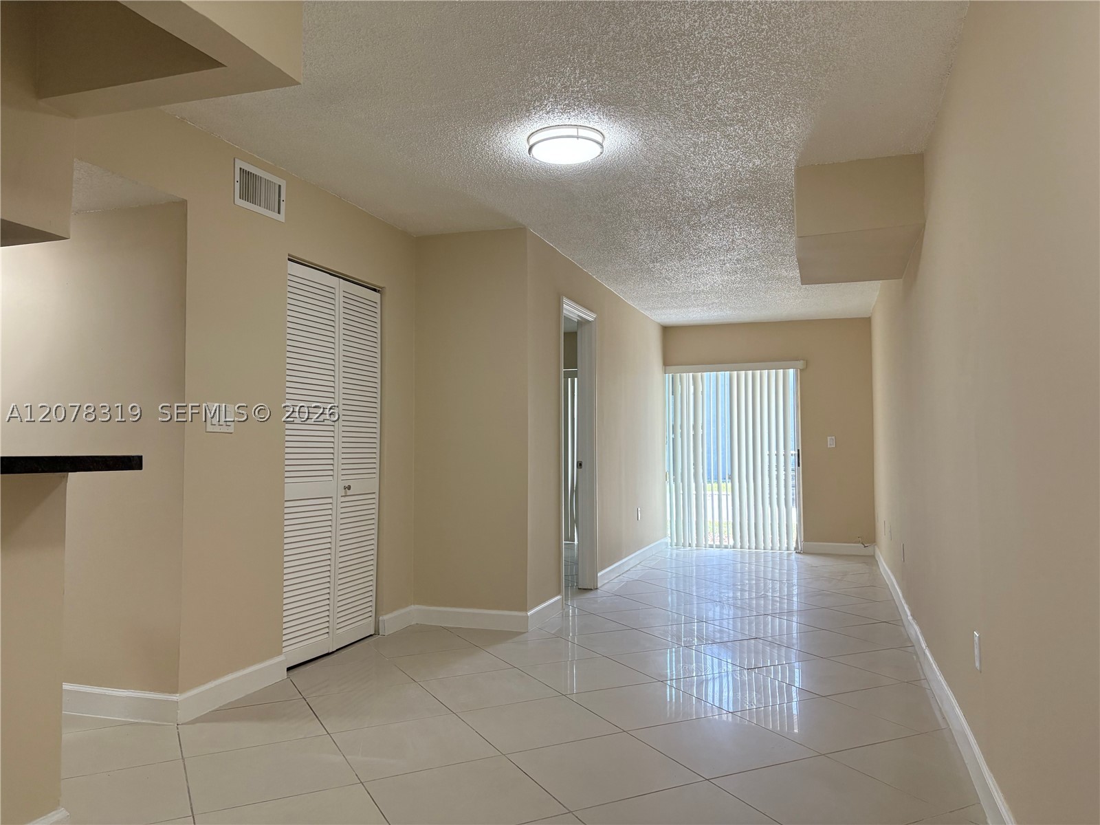 A12078319 Property Photo 7