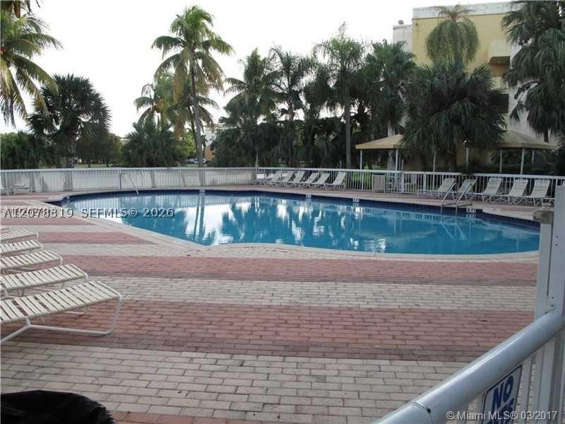 A12078319 Property Photo 18