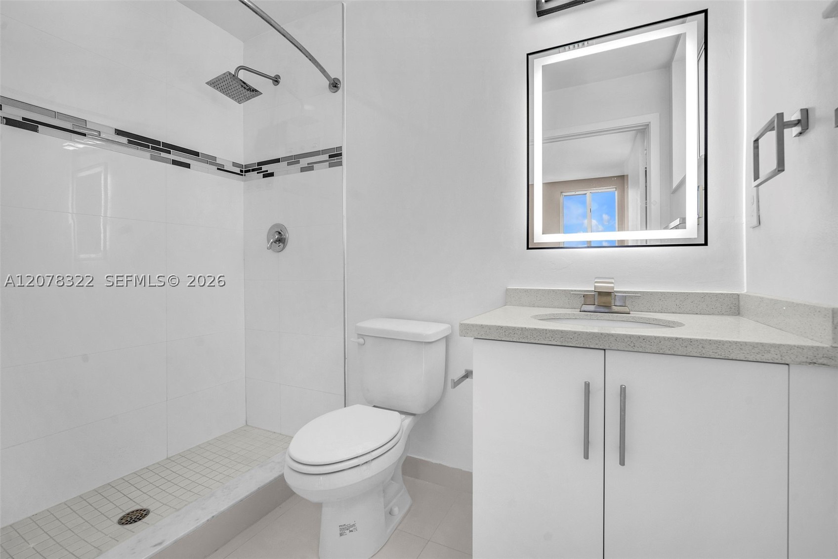 2651 Ne 212th Ter 301 Property Photo 13