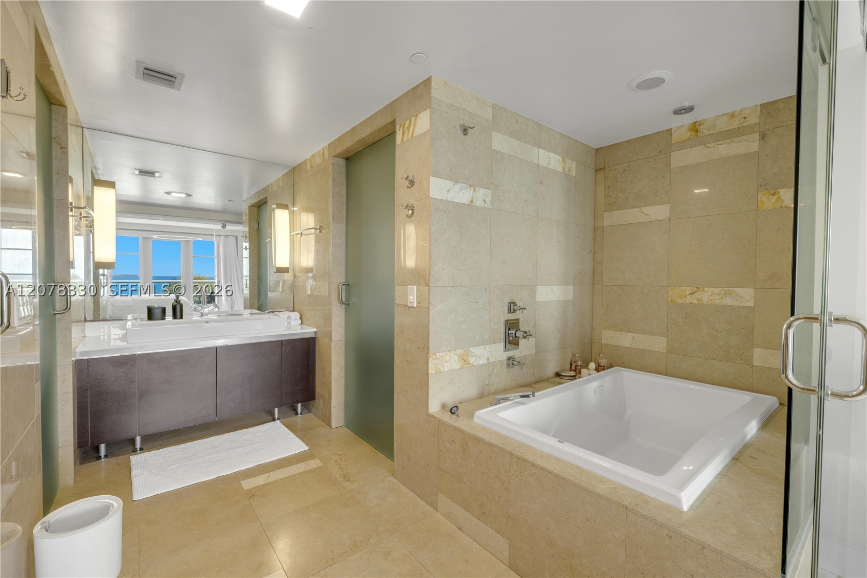 3739 Collins Ave N-302 Property Photo 13