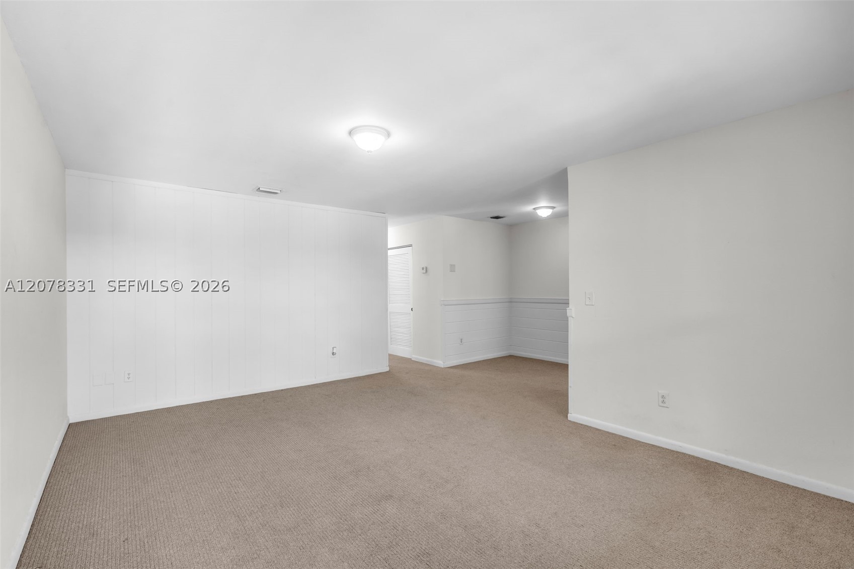 255 Sunrise Dr 309 Property Photo 5