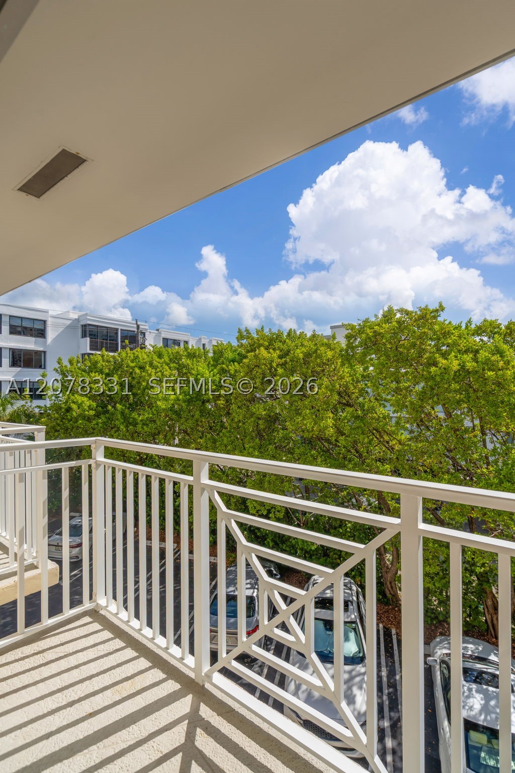 255 Sunrise Dr 309 Property Photo 12