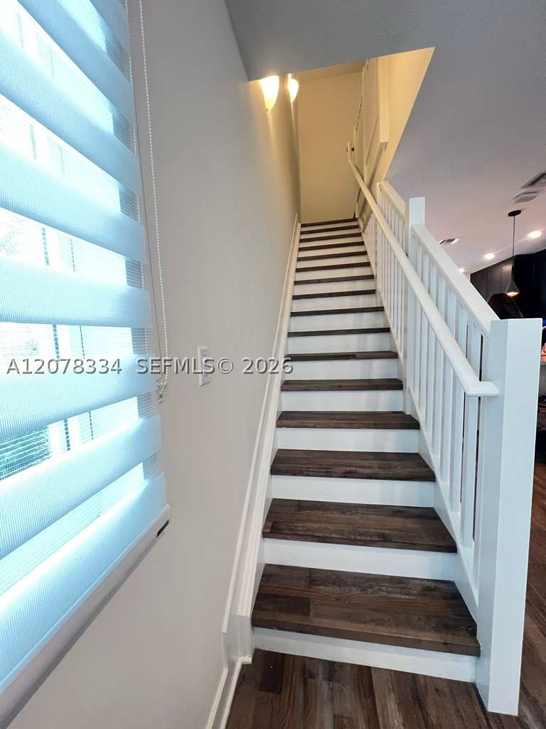 10229 Nw 64th Ter 101 Property Photo 25