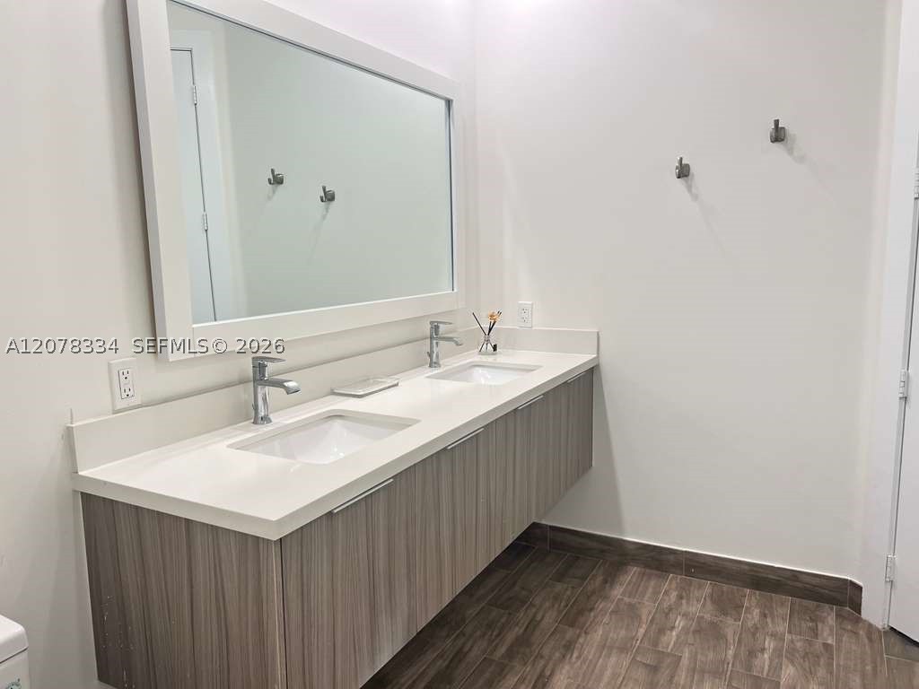 10229 Nw 64th Ter 101 Property Photo 35