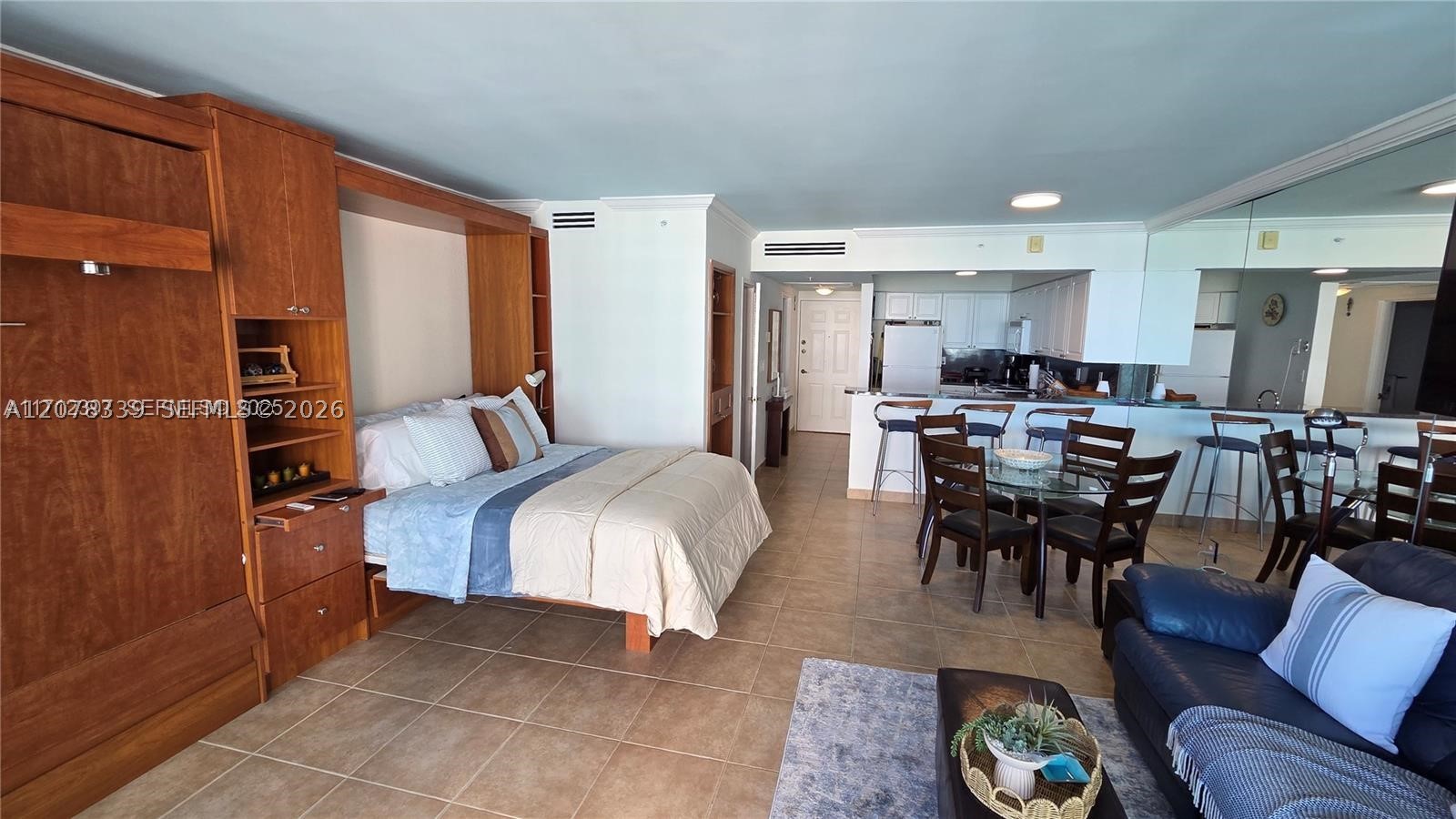 2501 S Ocean Dr 809 Property Photo 1