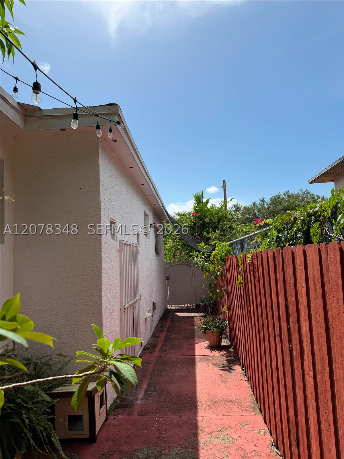 6725 N Miami Ave Property Photo 14