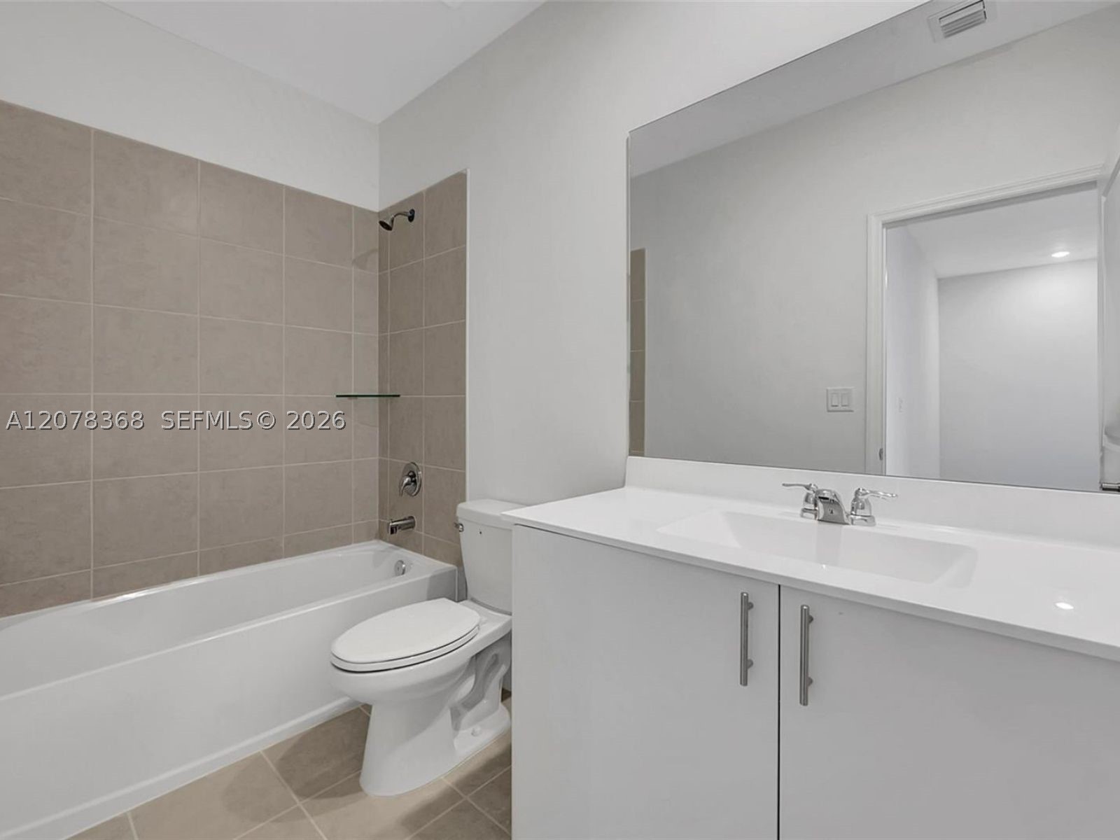 2574 Se 29th St 2574 Property Photo 18