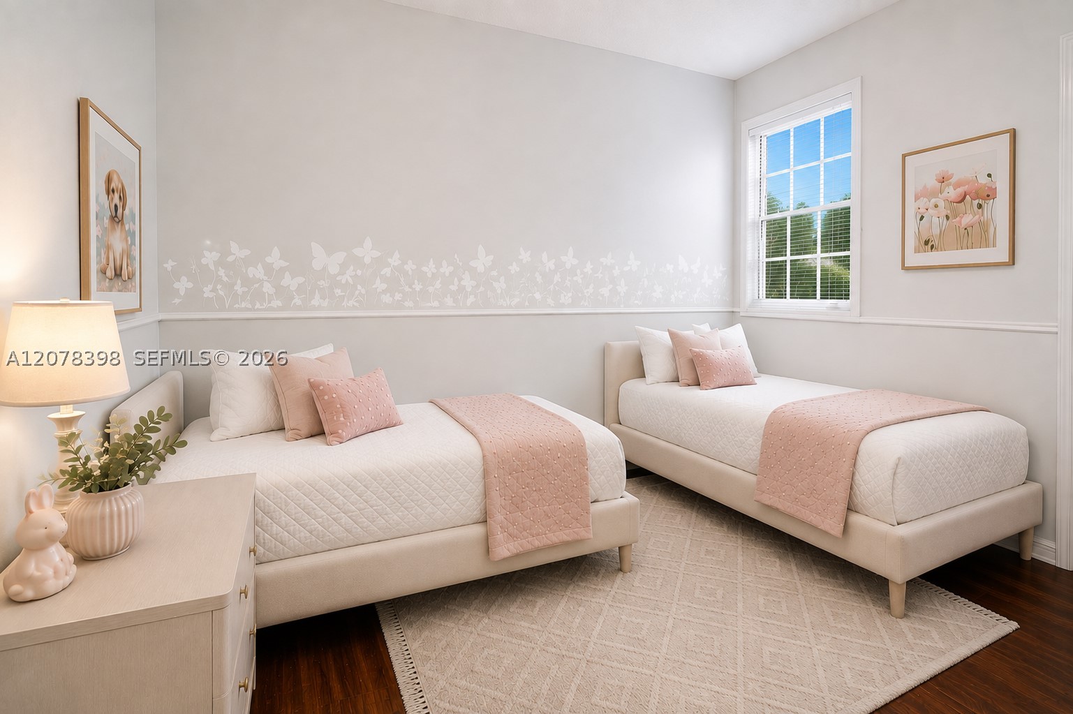 700 Sorrento Dr Property Photo 17