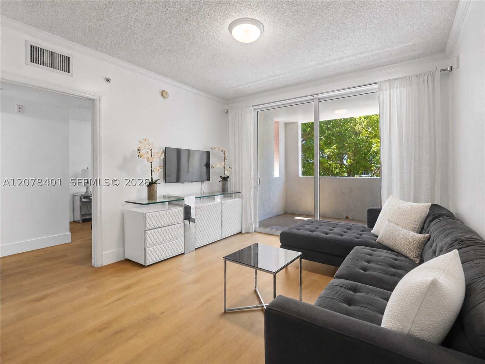 17145 N Bay Rd 4311 Property Photo 1