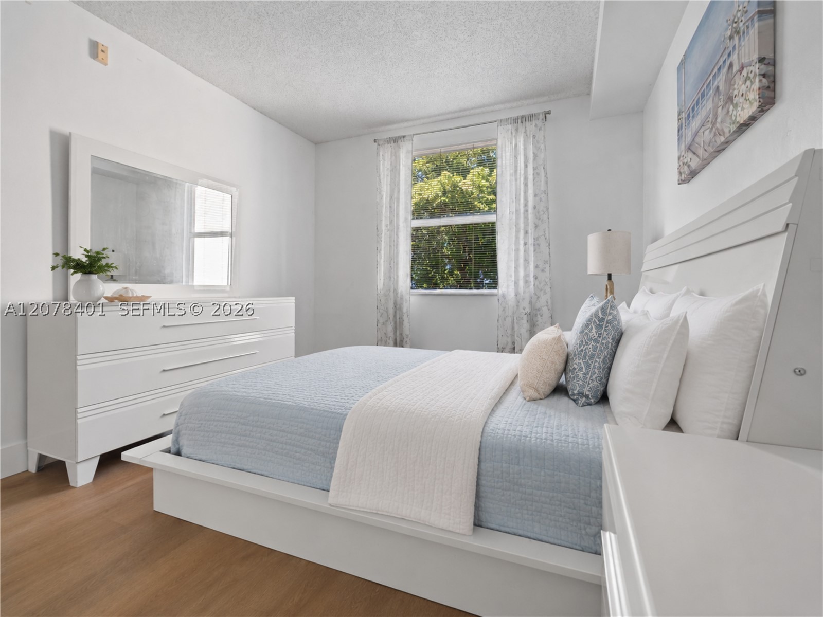 17145 N Bay Rd 4311 Property Photo 20