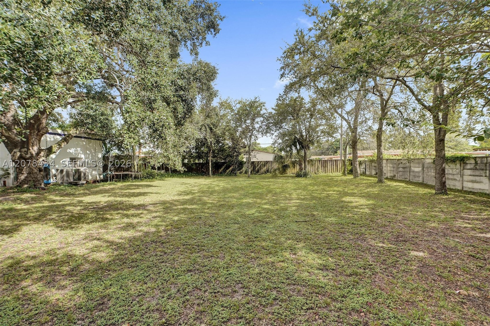 0 171 St Property Photo 1