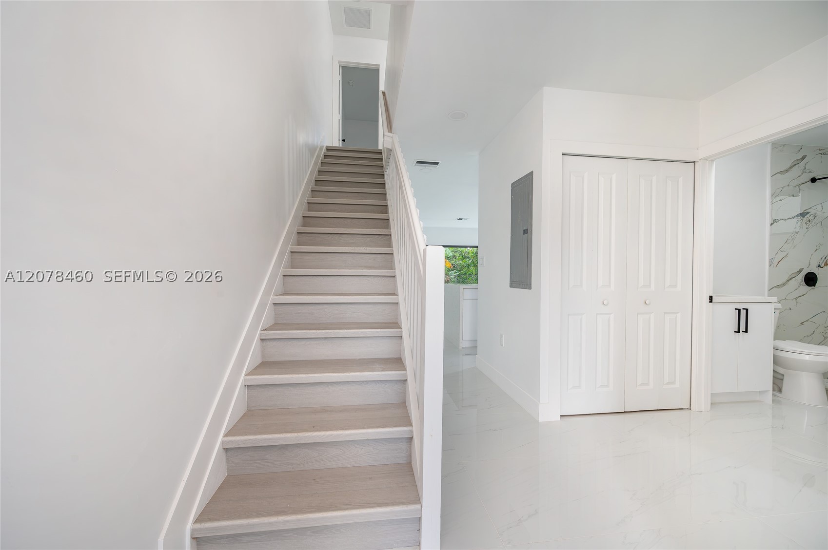528 Nw 13th St 528-530 Property Photo 21