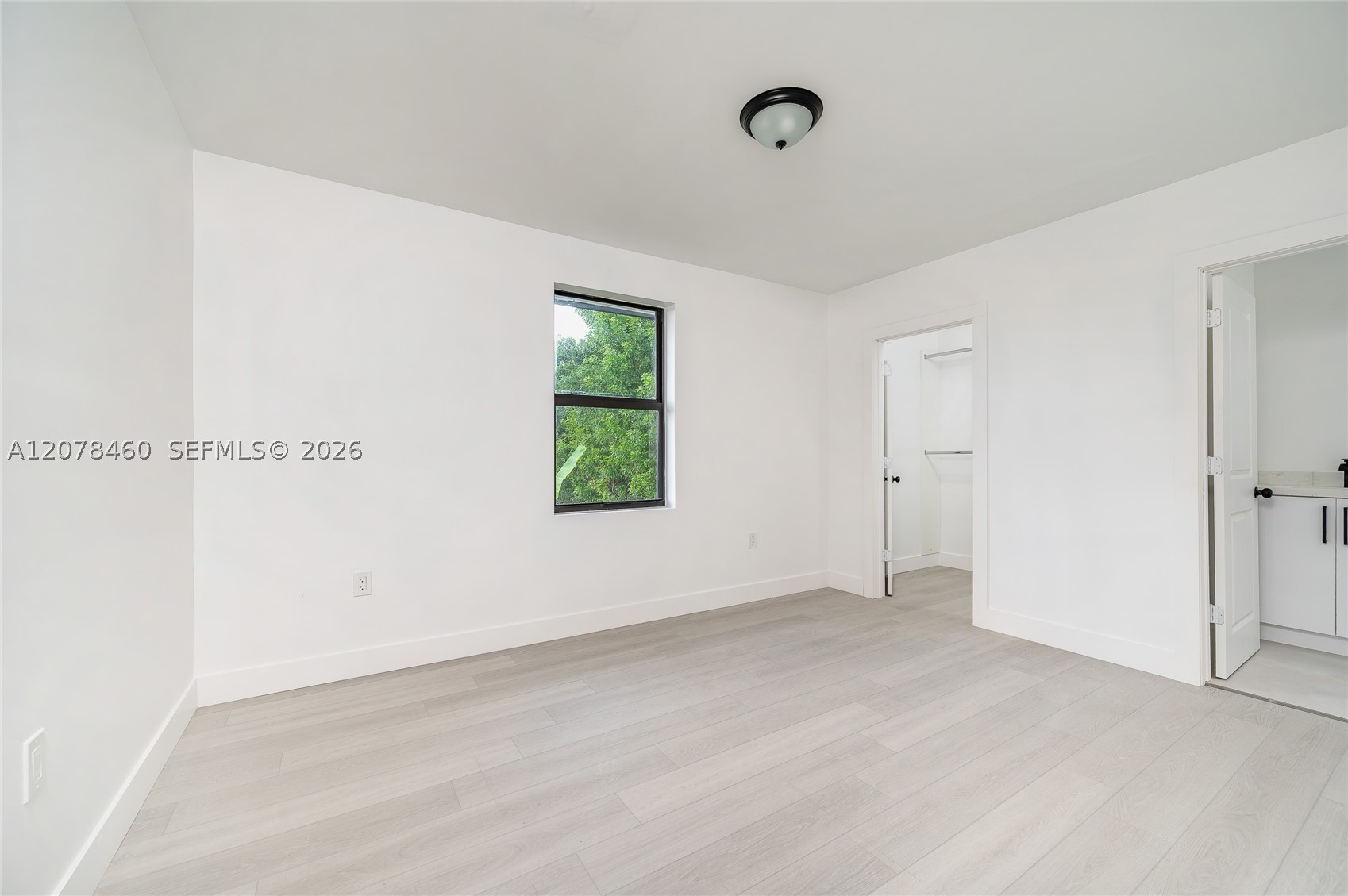 528 Nw 13th St 528-530 Property Photo 33