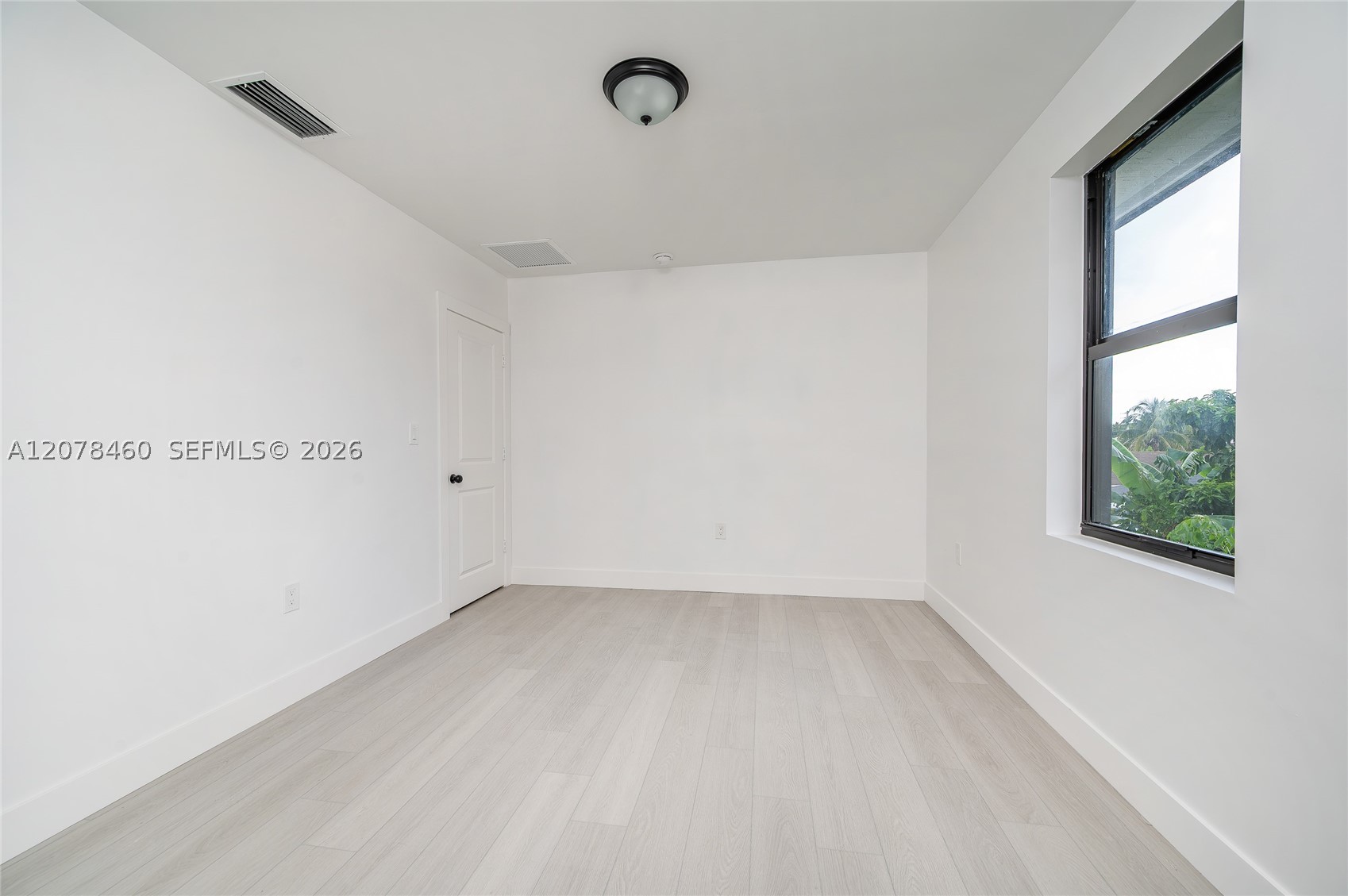 528 Nw 13th St 528-530 Property Photo 34