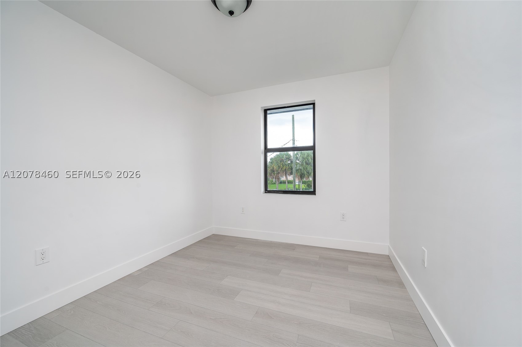 528 Nw 13th St 528-530 Property Photo 39