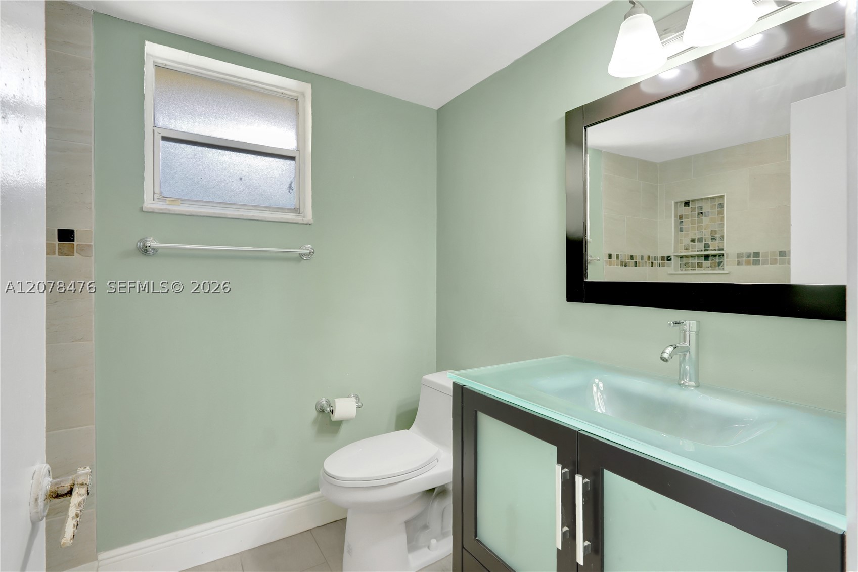 600 Ne 25th St Phd/73 Property Photo 14
