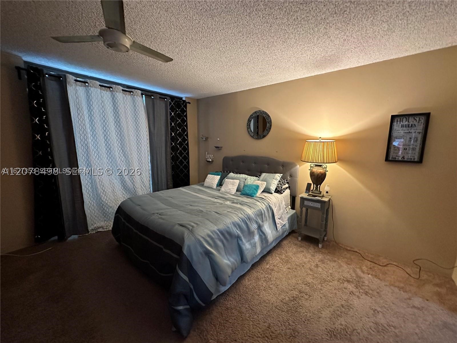 2741 Taft St 212 Property Photo 18