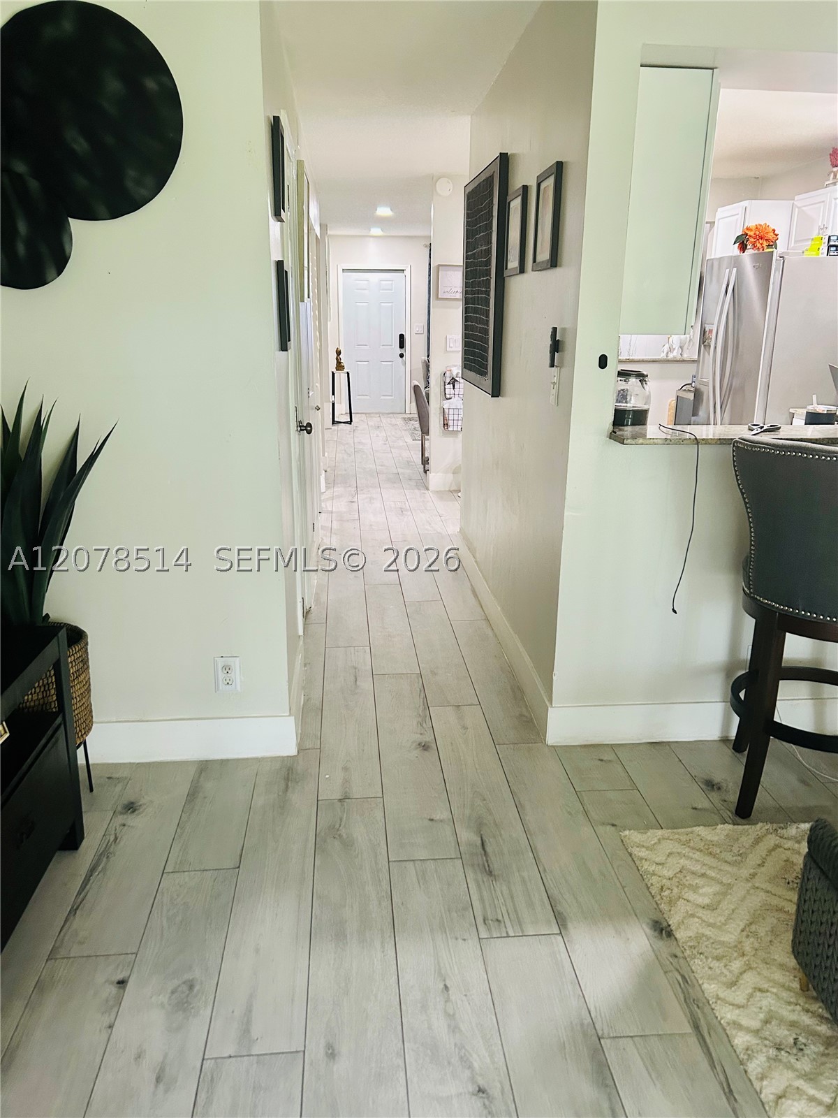 9835 Riverside Dr 7-39 Property Photo 10