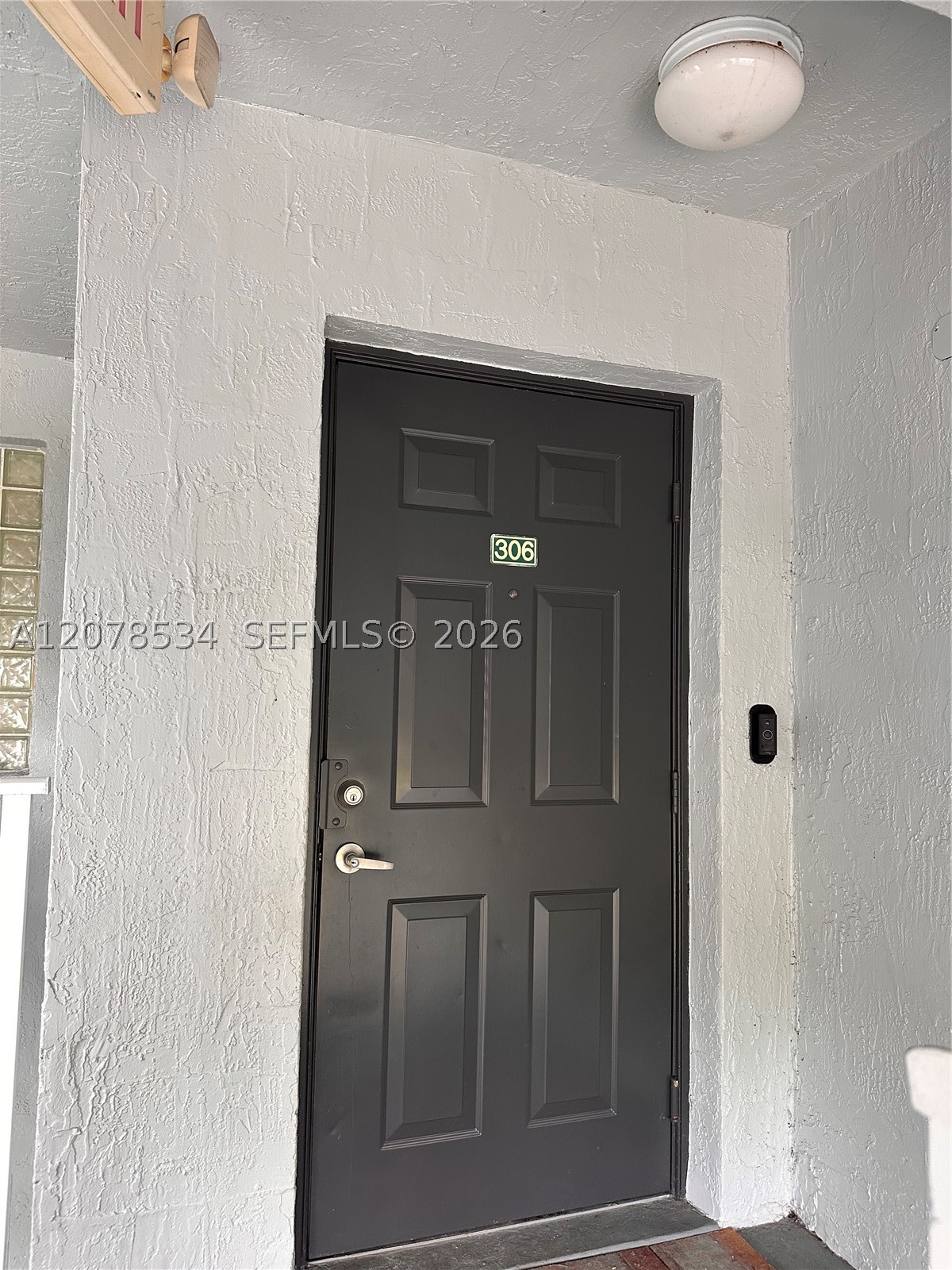 9640 Nw 2nd St 5-306 Property Photo 5