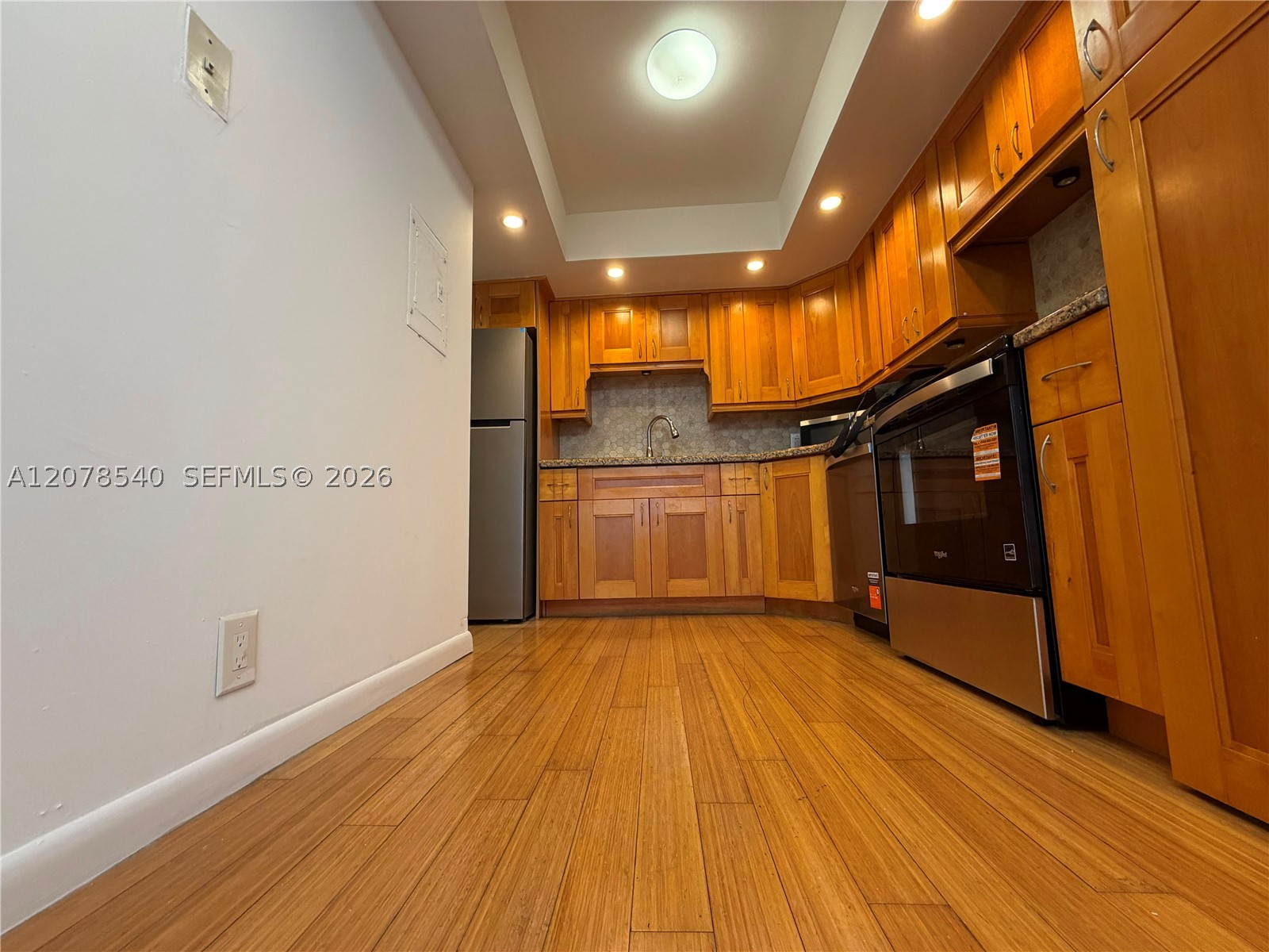 2025 Ne 164th St 1015 Property Photo 5