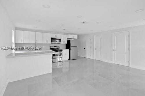 655 Sw 5th St Property Photo 1