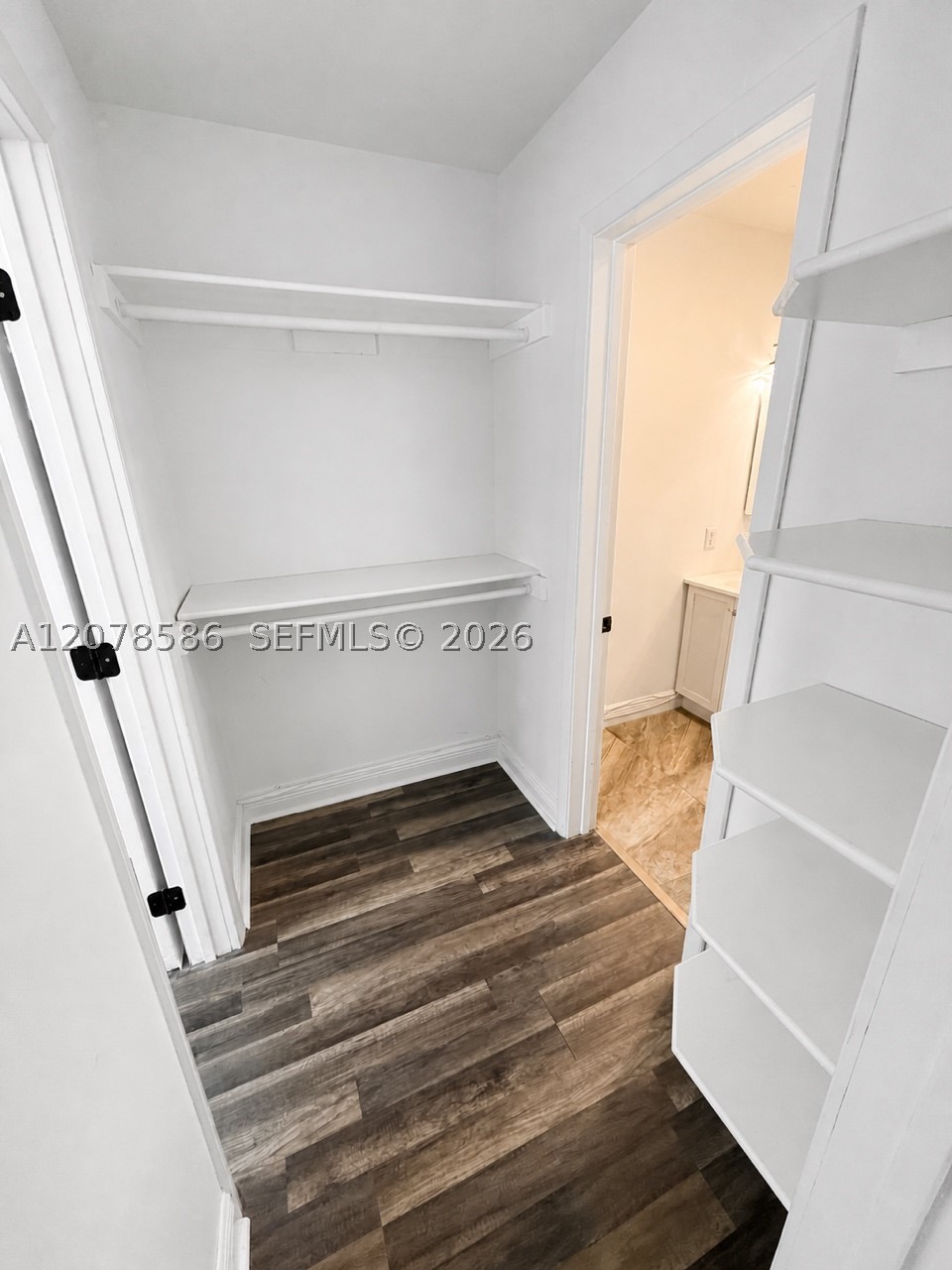 4050 Ne 12th Ter 11-1 Property Photo 19