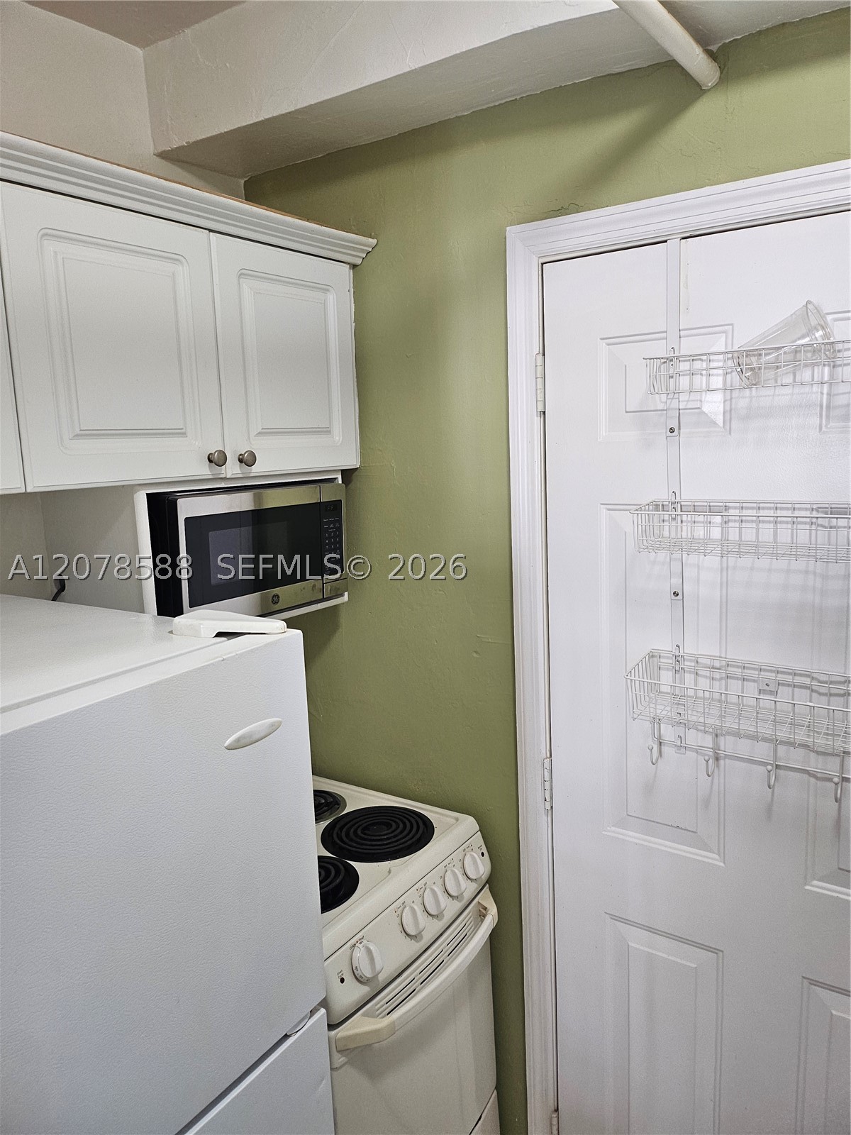 3030 Collins Ave 4b Property Photo 16