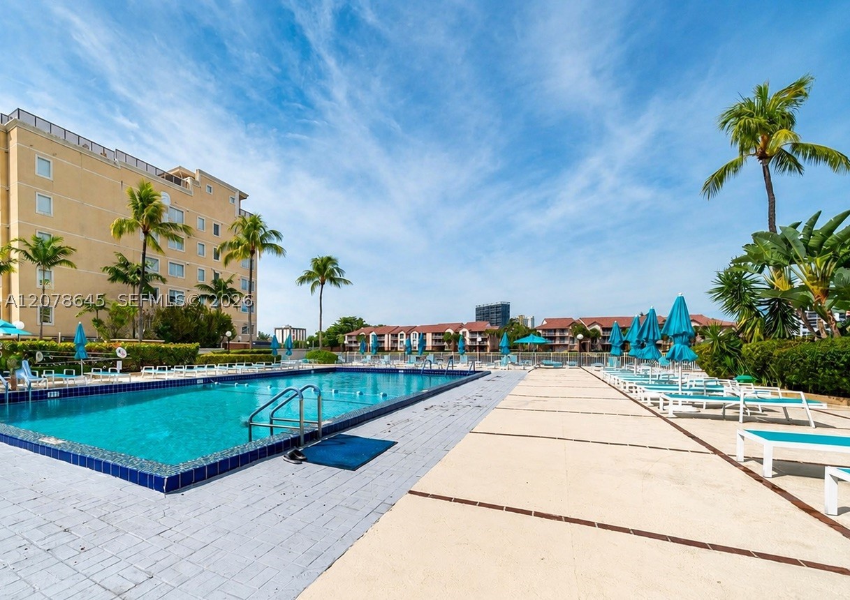 3800 S Ocean Dr 605 Property Photo 35