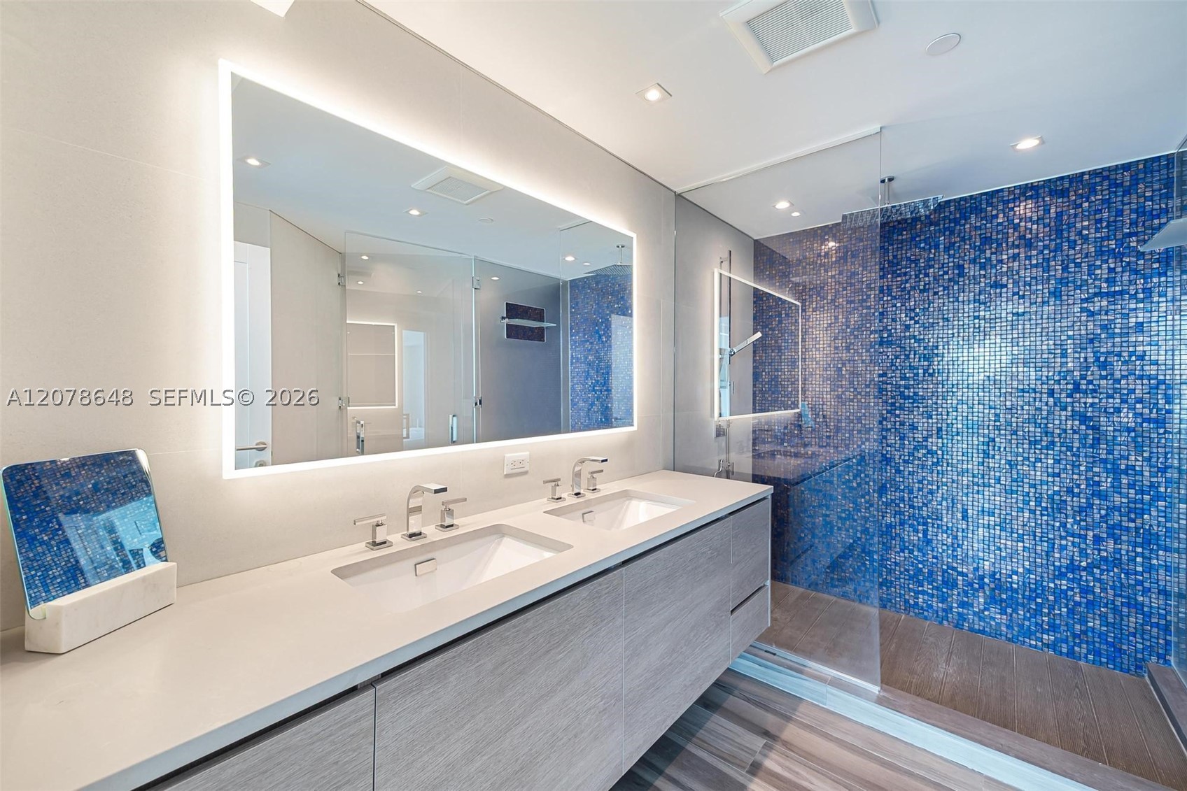 1331 Brickell Bay Dr Bl-33 Property Photo 15
